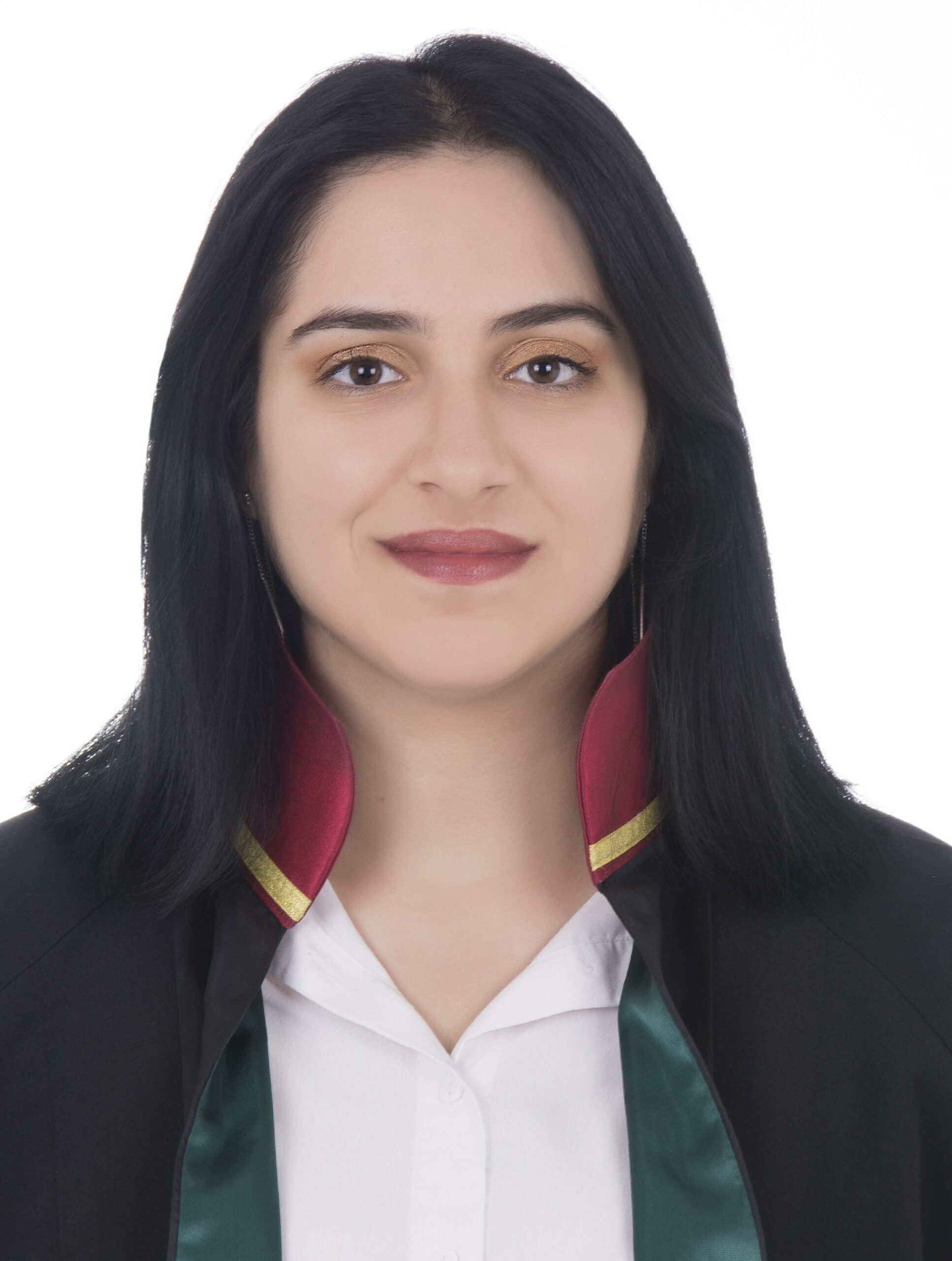 Av. Çağla TEKİN ÖZER